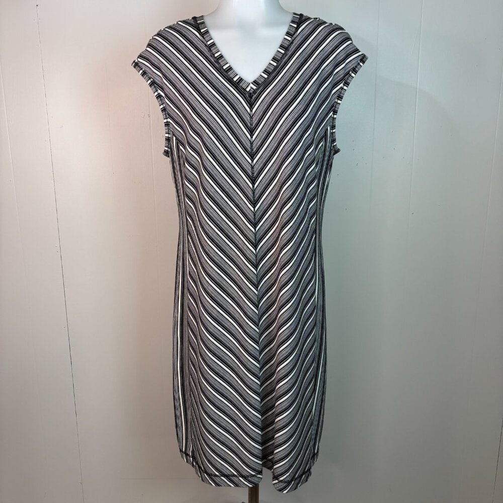 Talbots Dress Medium Black White Striped Cap‎ Sleeve Stretch Knit Casual Women's